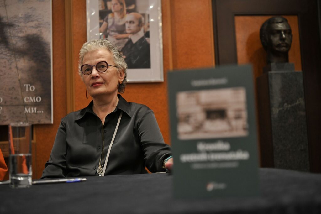 Beograd 15.11.2023. Promocija knjige Snježane Banović u Ateljeu 212 Foto: Goran Srdanov/Nova.rs