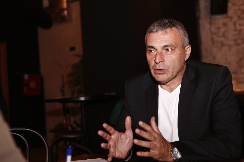 Beograd, 25.09.2023. Mts dvorana, Opera "Andre Šenije" biće izvedena u produkciji MTS Dvorane, KZŠ, Konferencija za medije pred izvođenje opere Andre Šenije Umberto Đordano,Marčelo Motadeli  dirigent Foto: Amir Hamzagić/Nova.rs