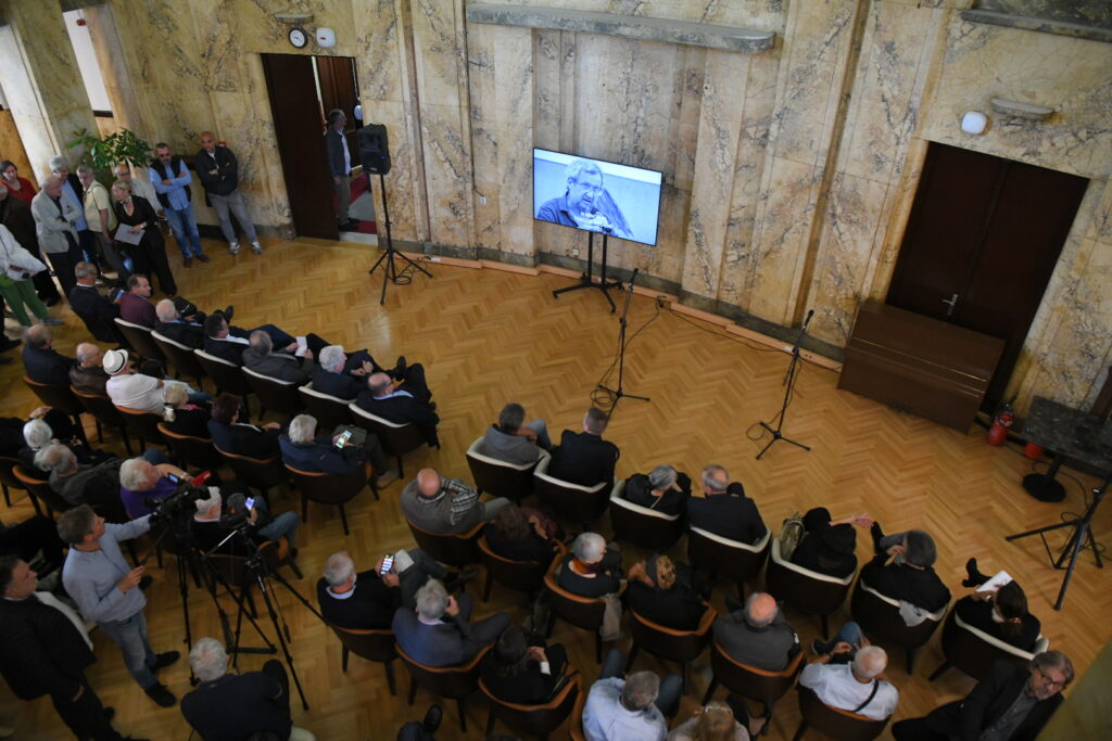 Beograd 09.10.2023. Komemoracija povodom smrti Nikole Mirkova. Nikola Mirkov, komemoracija Foto: Amir Hamzagić/Nova.rs