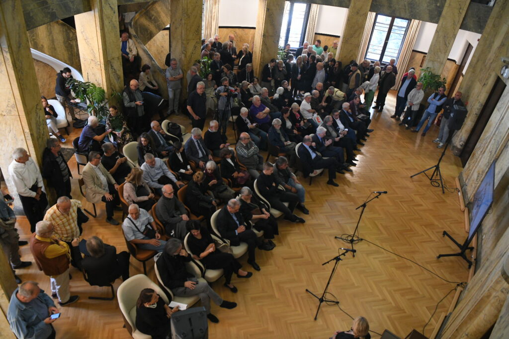 Beograd 09.10.2023. Komemoracija povodom smrti Nikole Mirkova. Nikola Mirkov, komemoracija Foto: Amir Hamzagić/Nova.rs