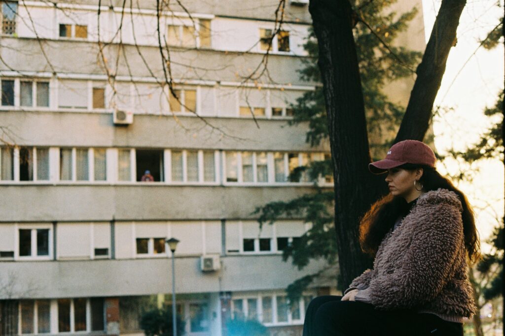 Rolam Gradom natalee