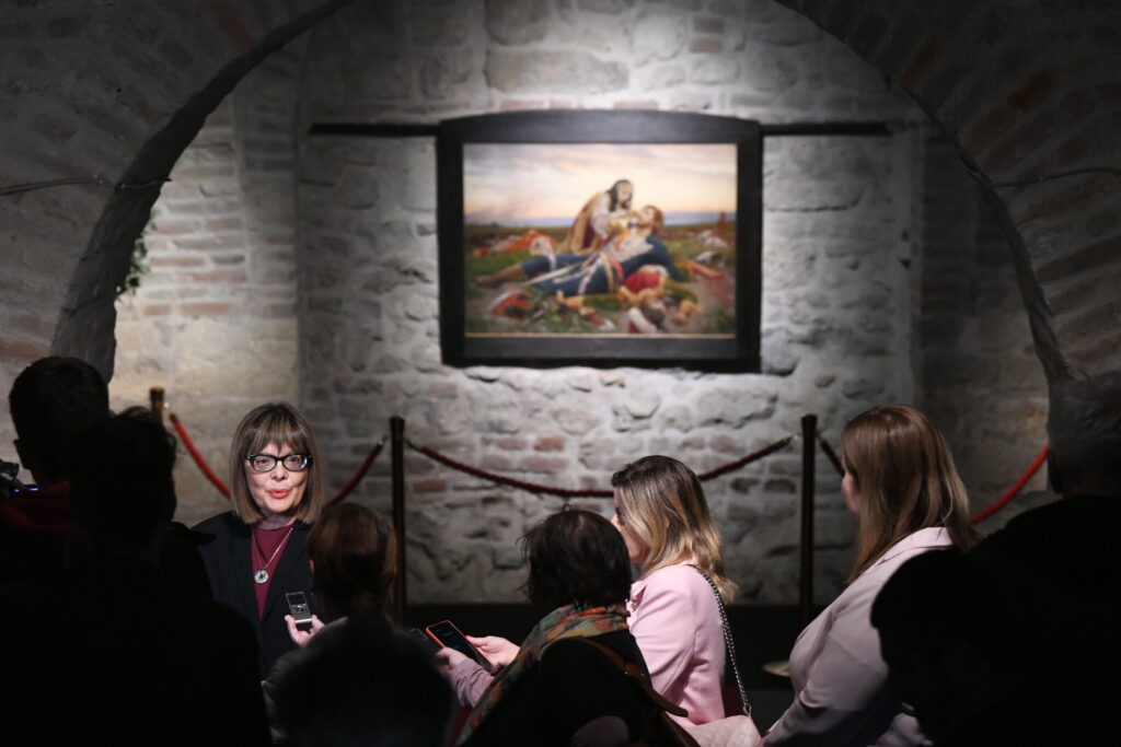 beograd 28.06.2023 Konak kneginje Ljubice izložena slika Kosovka devojka Uroša Predića  ministarska Maja Gojkovć i Jelena Medaković, direktorka Muzeja grada Beograda