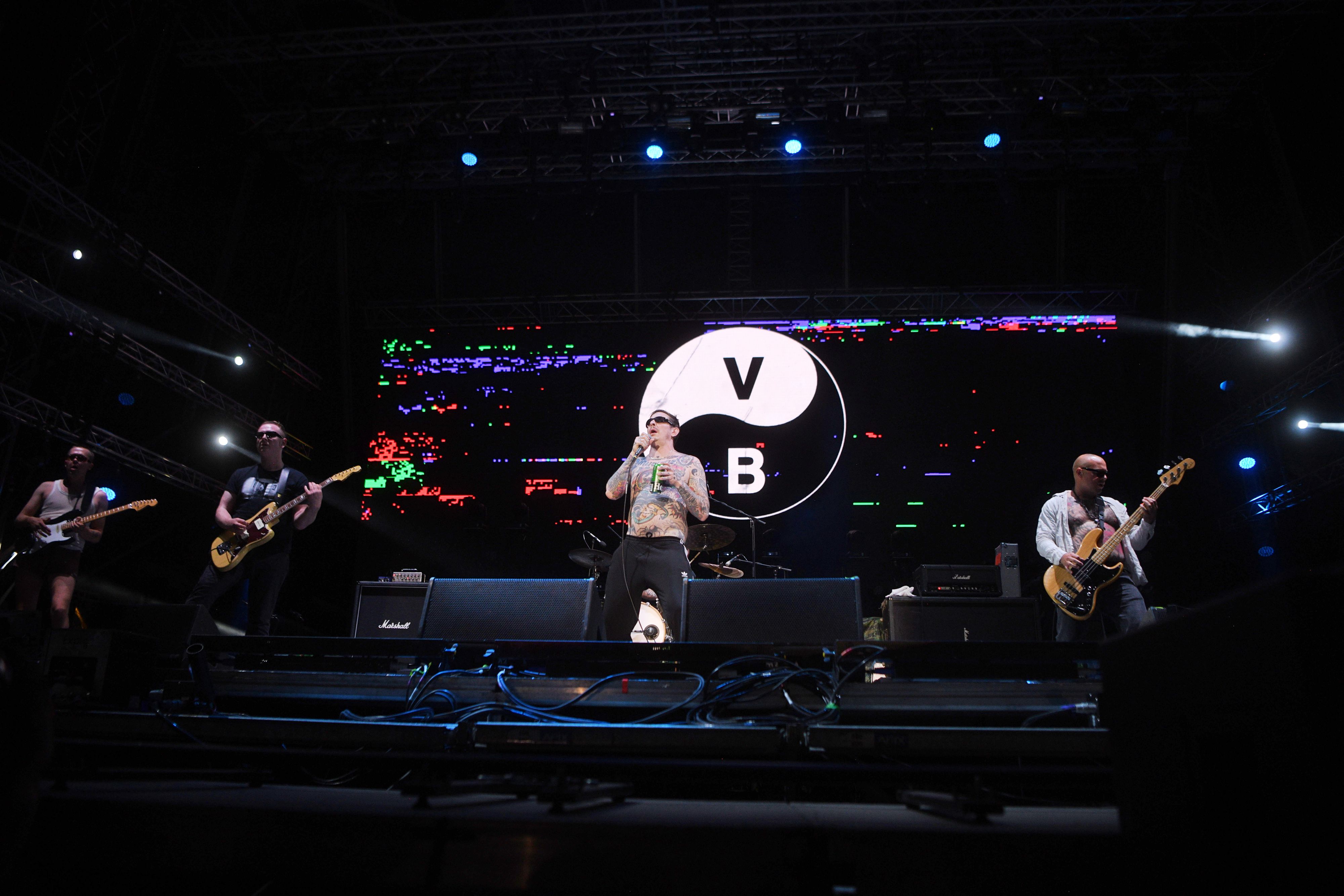 Novi sad, 06.07.2023. Petrovaradinska tvrđava, EXIT, počinje festival exit , atmosfera,  Nastup švedske grupe "Viagra Boys" na Glavnoj bini. Foto: Filip Krainčanić/Nova.rs