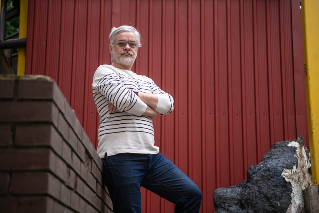 Beograd 15.05.2023. Bojan Đorđev, Bojan Djordjev, reditelj, intervju, Atelje 212 Foto: Dragan Mujan/Nova.rs