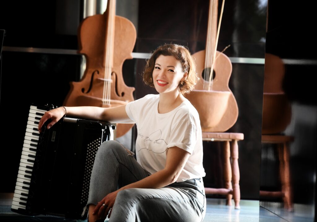 Beograd 21.04.2023. Ksenija Sidorova, harmonikašica, intervju Foto: Vesna Lalić/Nova.rs