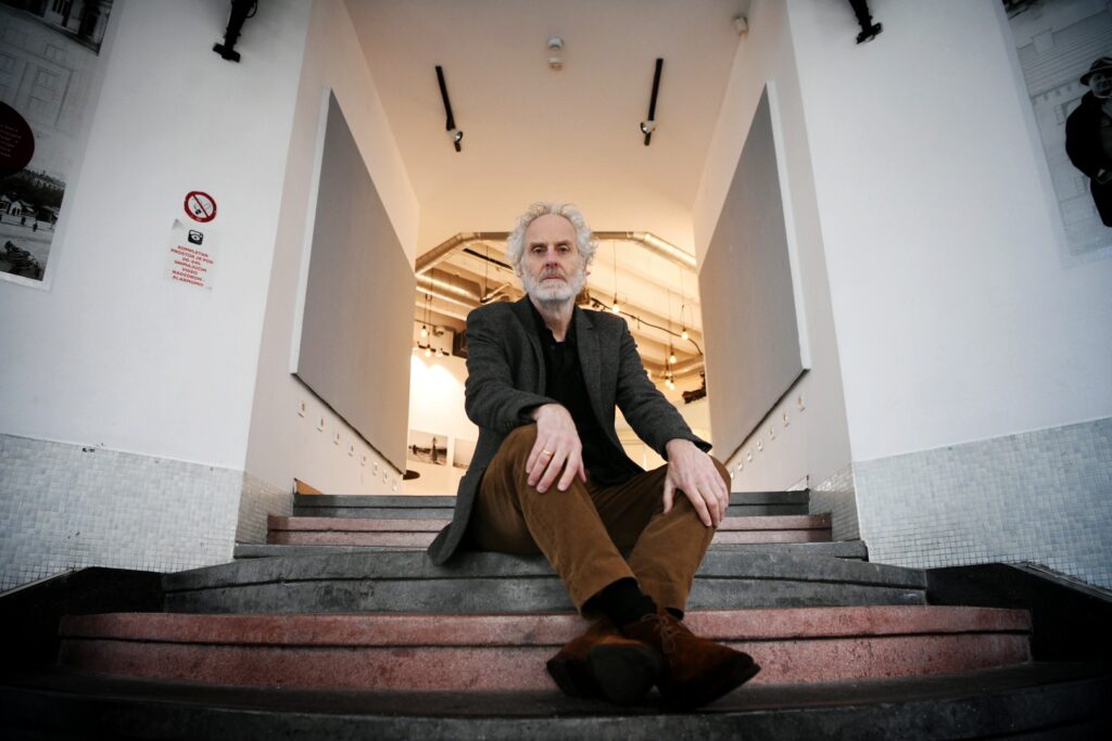 Parobrod, intervju fotograf Šejmus Marfi,