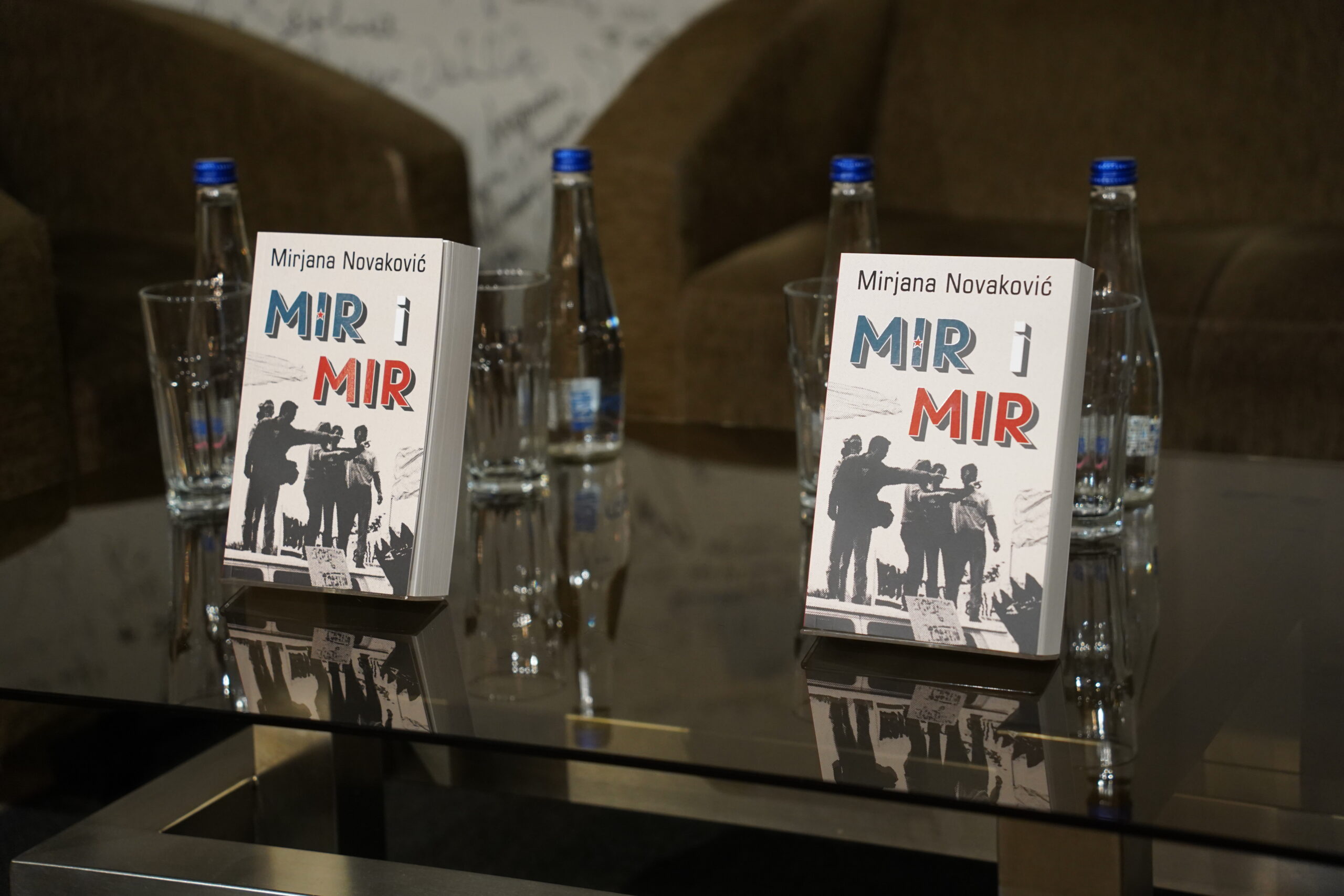 Mirjana Novaković, promocija, predstavljanje knjige, knjiga Mir i mir Foto: Laguna/Promo