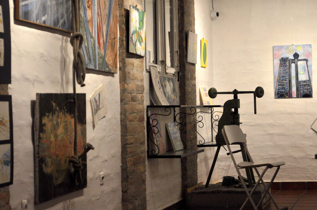 Sreda 22. februar 2023 u 18h  izlozba 'francuski gest' galerija NAR Njegoseva 29 Zemun