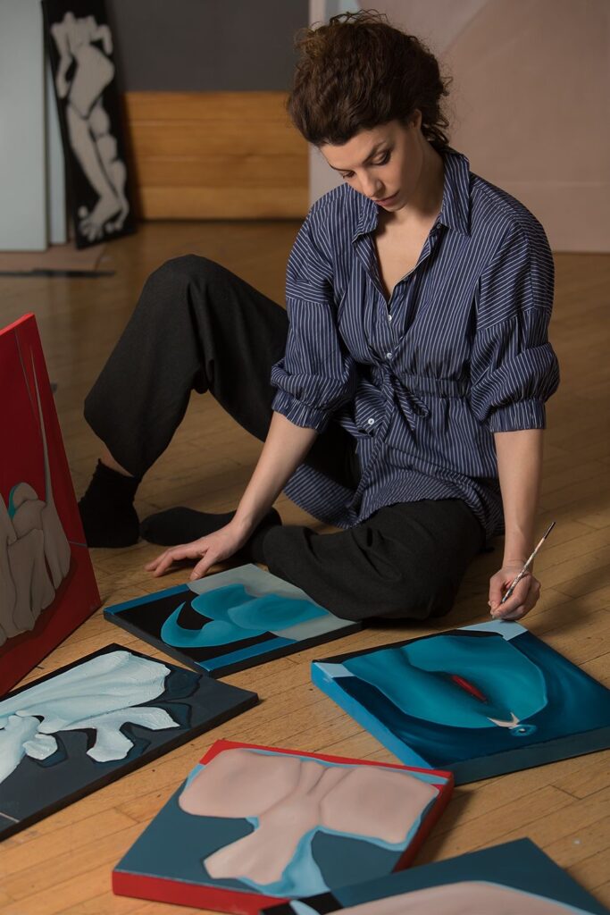 PRESS / Samostalna izložba Mine Radović EXCESS u galeriji Drina