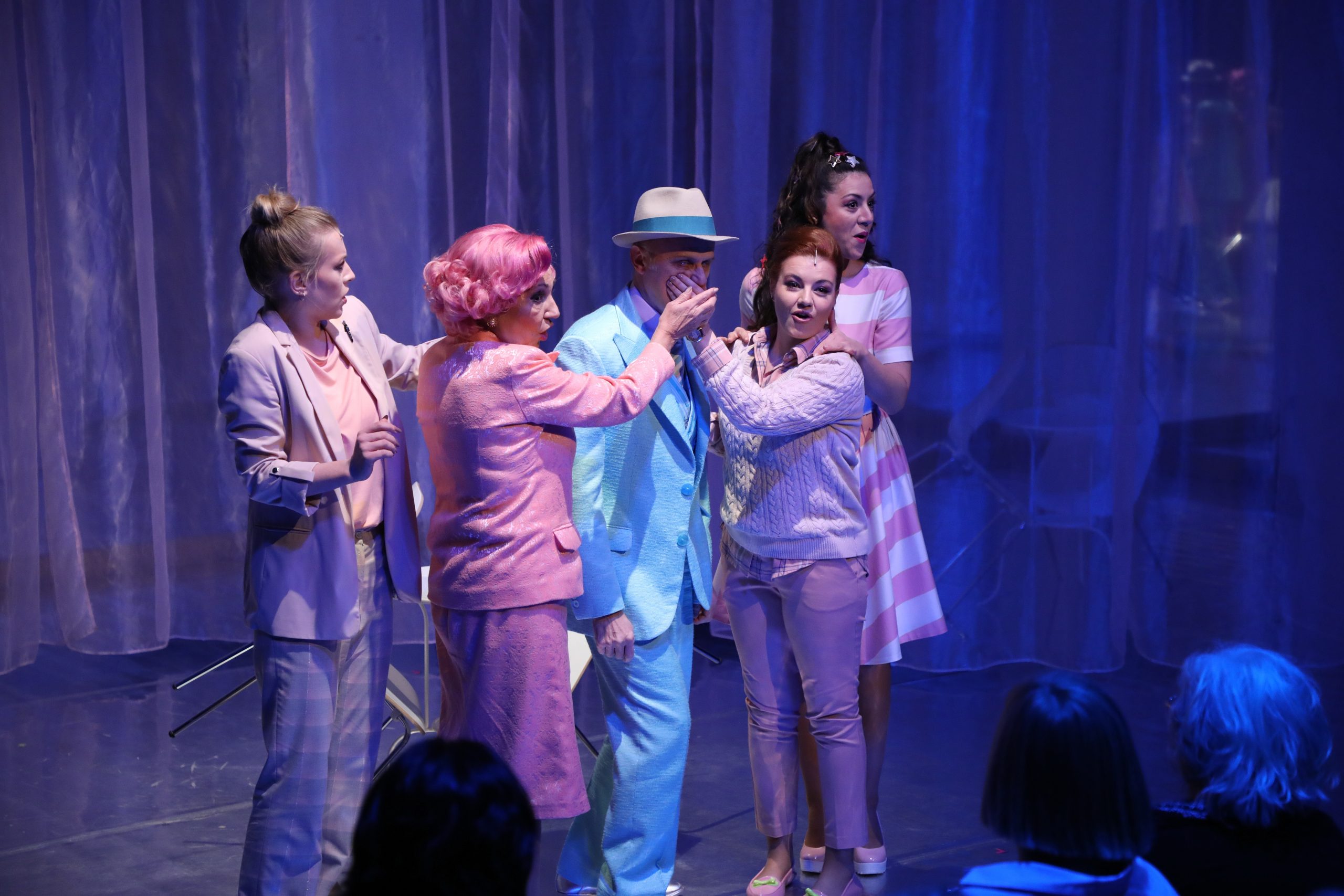 Madlenianum Predstava  DOLCE VITA