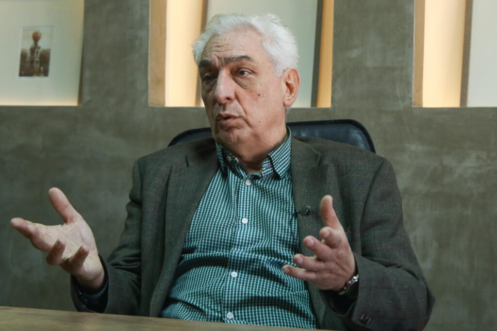 Mesto: BEOGRAD
Datum: Sun Dec 04 12:33:57 CET 2022
Dogadjaj: EVROSERVIS/KVAKA 23 - izjava FoNetu Boža Prelevića iz Skupštine slobodne Srbije u okviru serijala Kvaka 23
Fotoreporter: Milica Vučković
Ličnosti: Božo Prelević
Izvor: FoNet