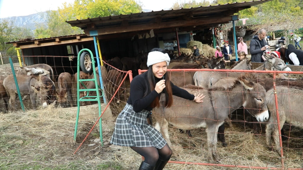 Liz Duong, Vijetnamka na vespi, vespa, žena koja živi u Srbiji