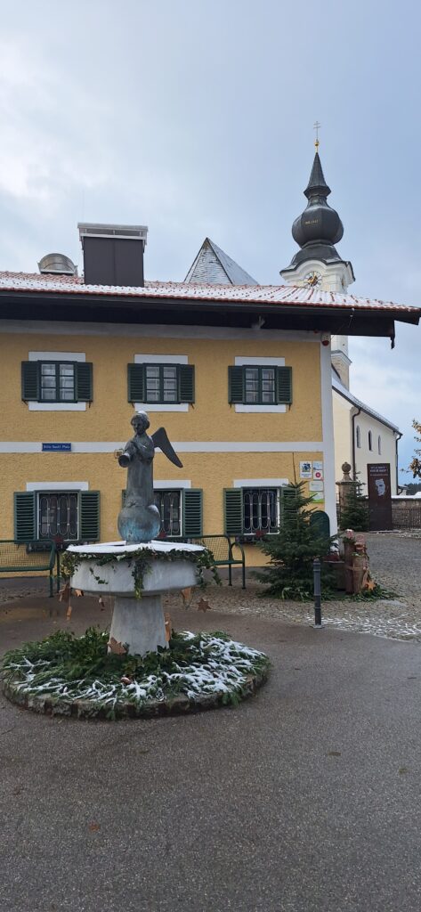 Selo u kojem napisana i prvi put izvedena tiha noc, austrija Arnsdorf