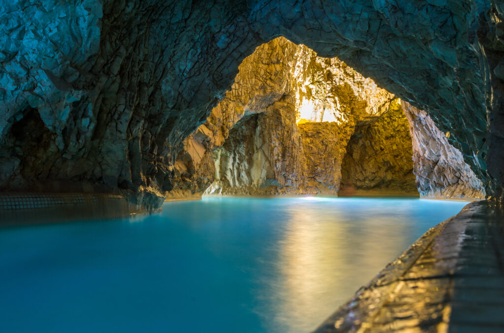 Miškolc, pećina, termalna voda