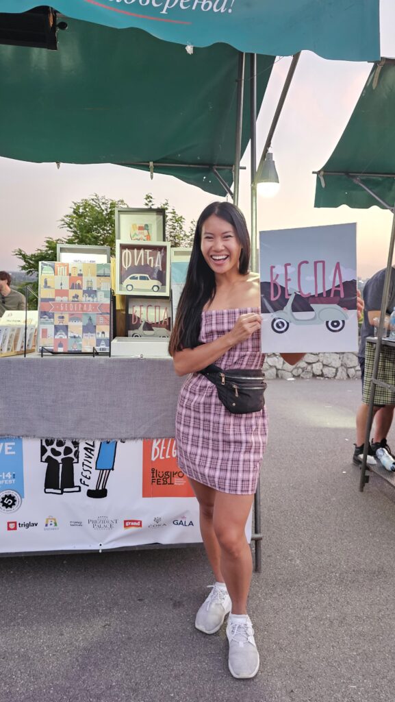 Liz Duong, Vijetnamka na vespi, vespa, žena koja živi u Srbiji