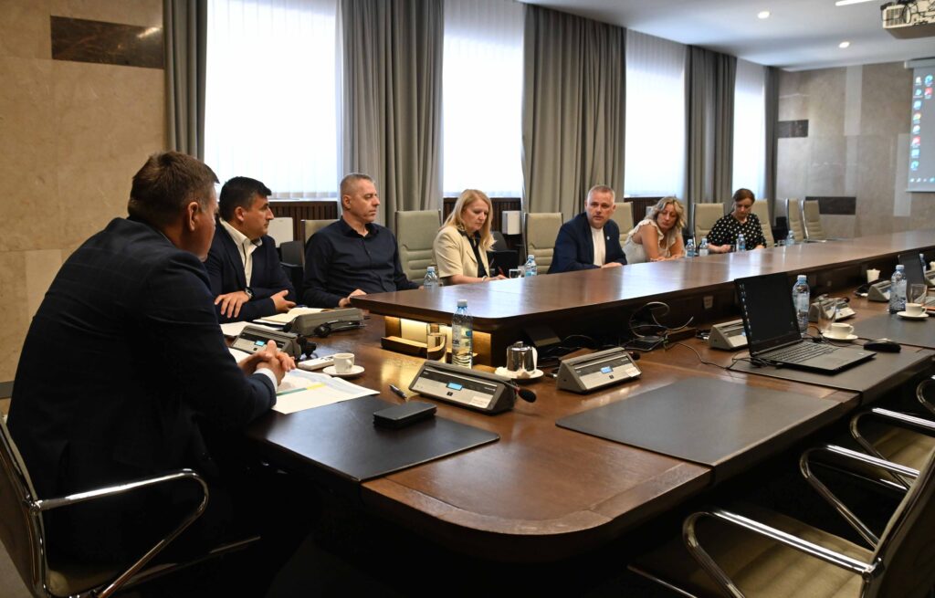 Sastanak-Amber alert