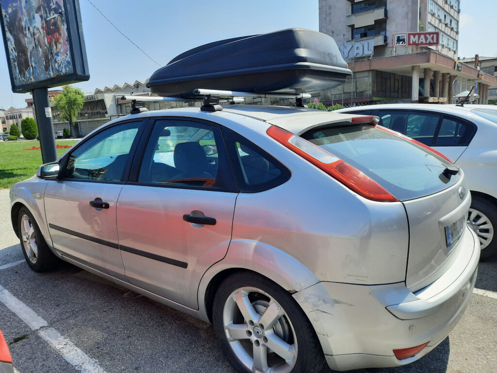 krovni koferi 
Ako još niste skinuli krovni kofer, uradite to. Isplatiće vam se
Foto: Aleksandra Petrović/Nova.rs