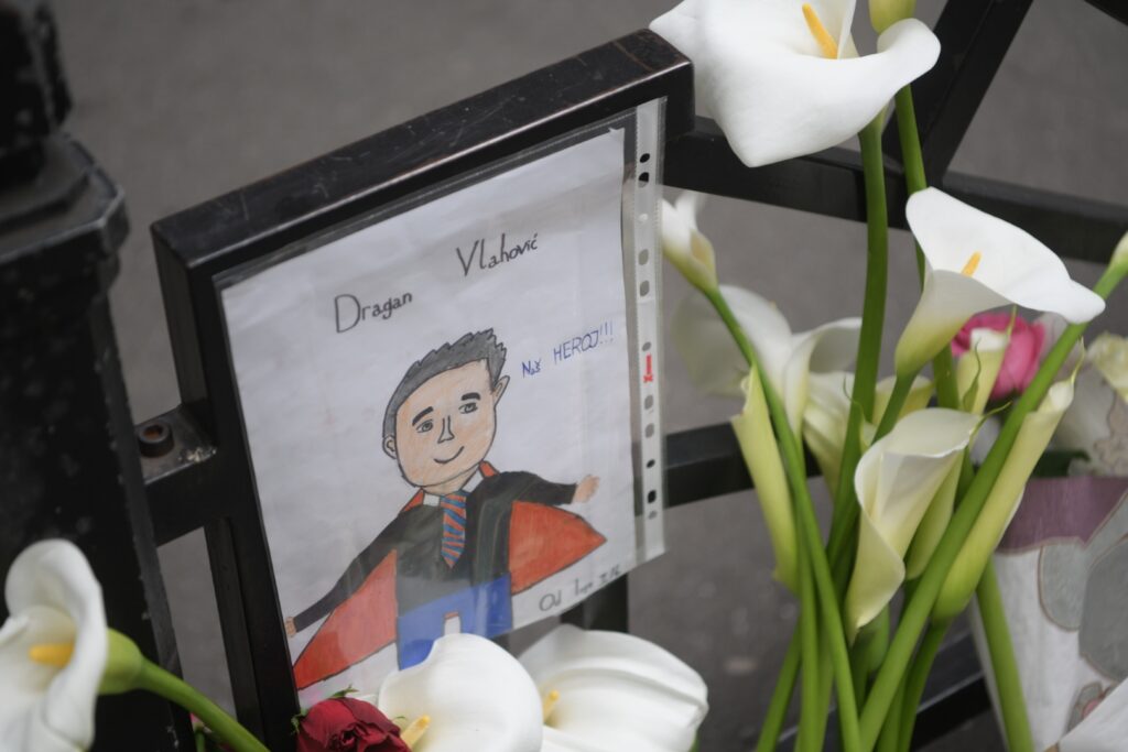 Beograd 04.05.2023.  OŠ Vladislav Ribnikar jutro nakon pucnjave