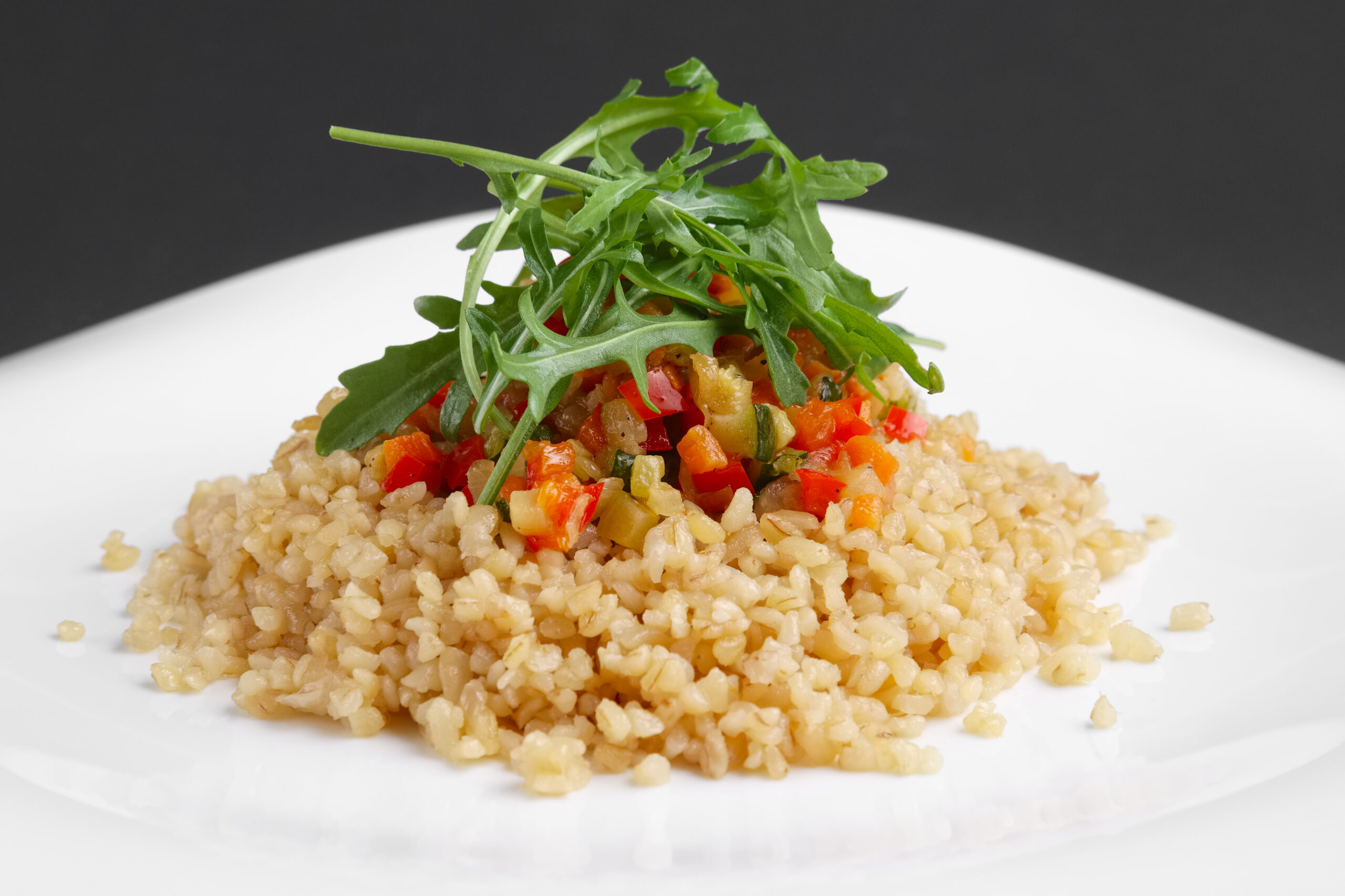 Traditional russian lenten salad with pearl barley, tomato, marrow squash, corn, zucchini and paprika,Image: 733261847, License: Royalty-free, Restrictions: , Model Release: no, Credit line: Aleksei Isachenko / imageBROKER / Profimedia