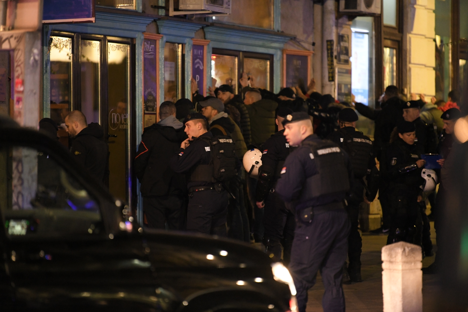 Beograd 03.04.2022. Slavija, policija, izbori, hapsenje