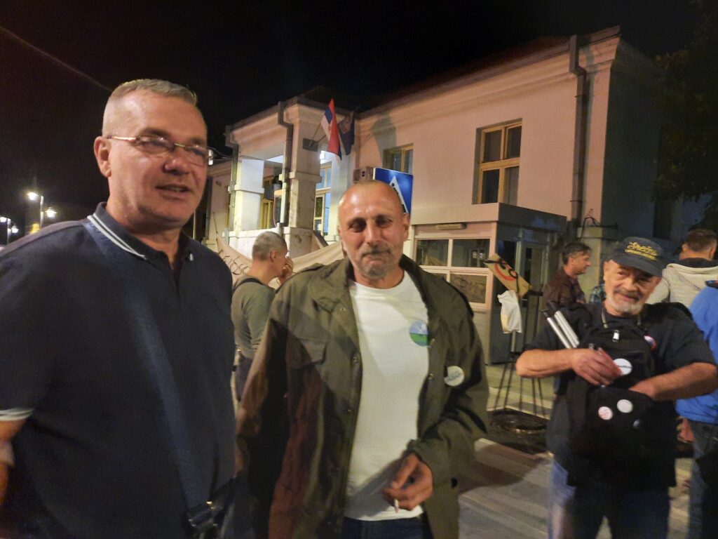 Čačak, 04.10.2023. Čačak protiv nasilja, protest, blokada policijske stanice, MUP-a Foto: Ljubica Sokić/Nova.rs