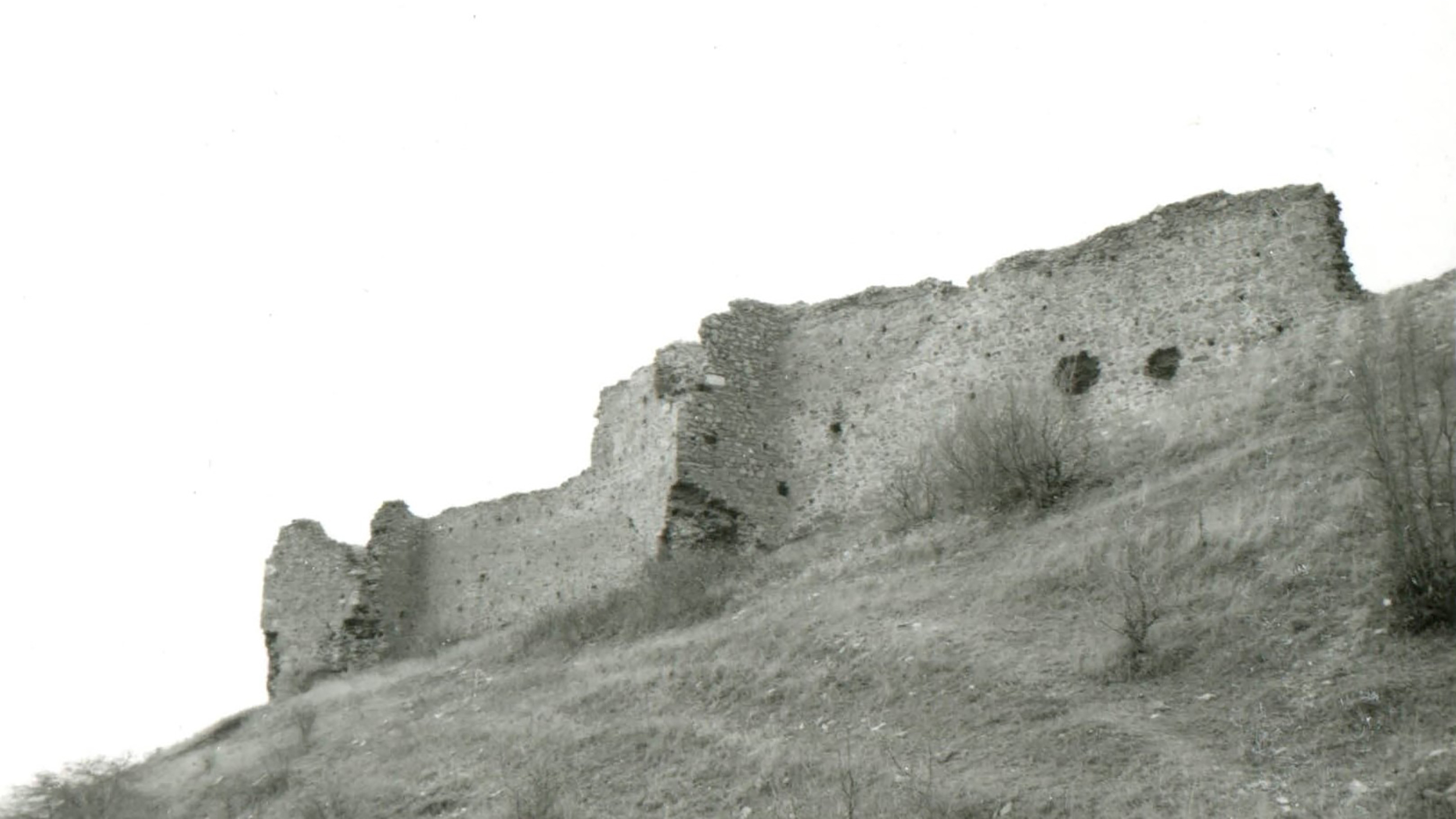 Srednjovekovni_grad_Koprijan_(Kurvingrad) copy