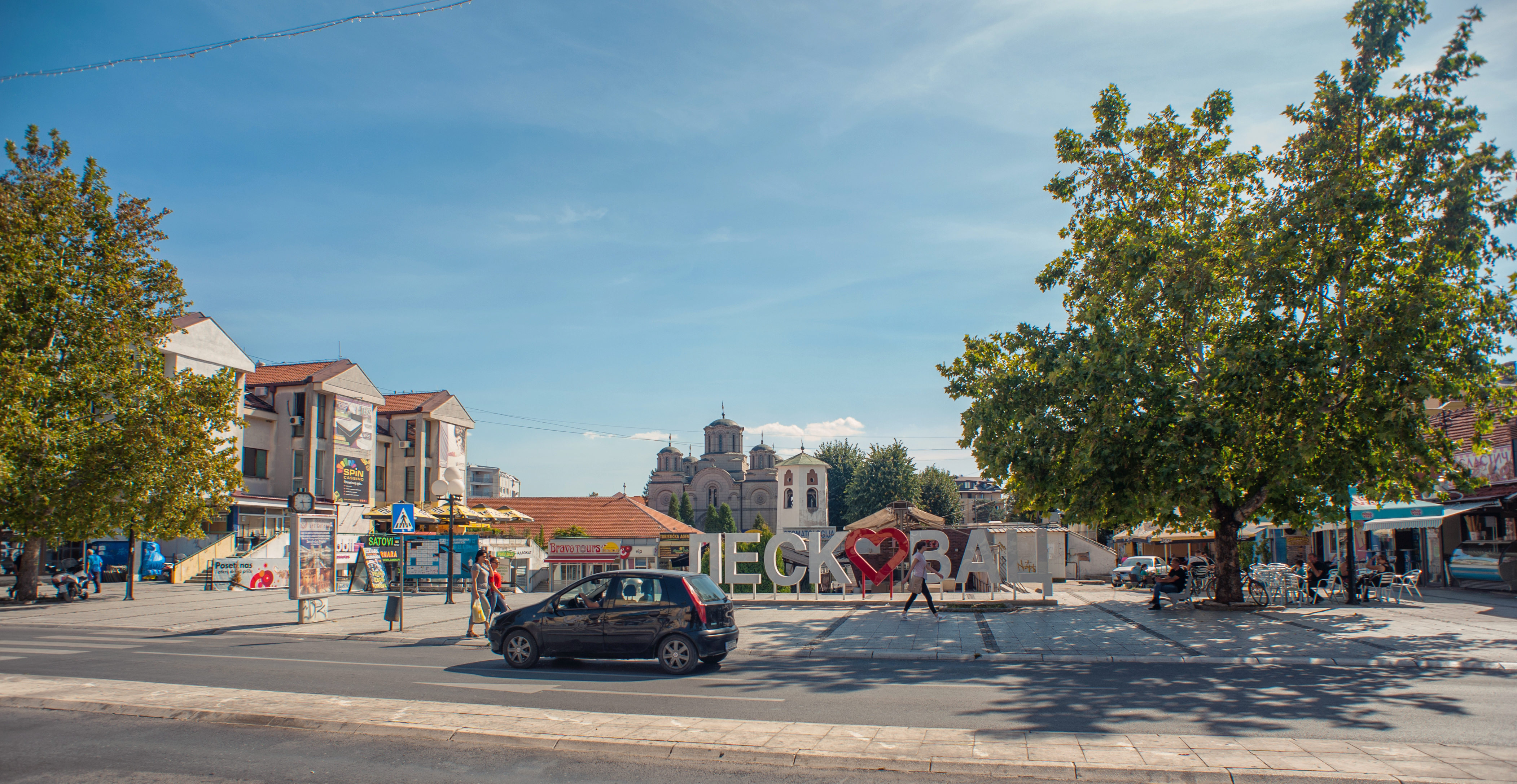 Leskovac, centar, slova, natpis Foto: Shutterstock/Milos Momcilovic