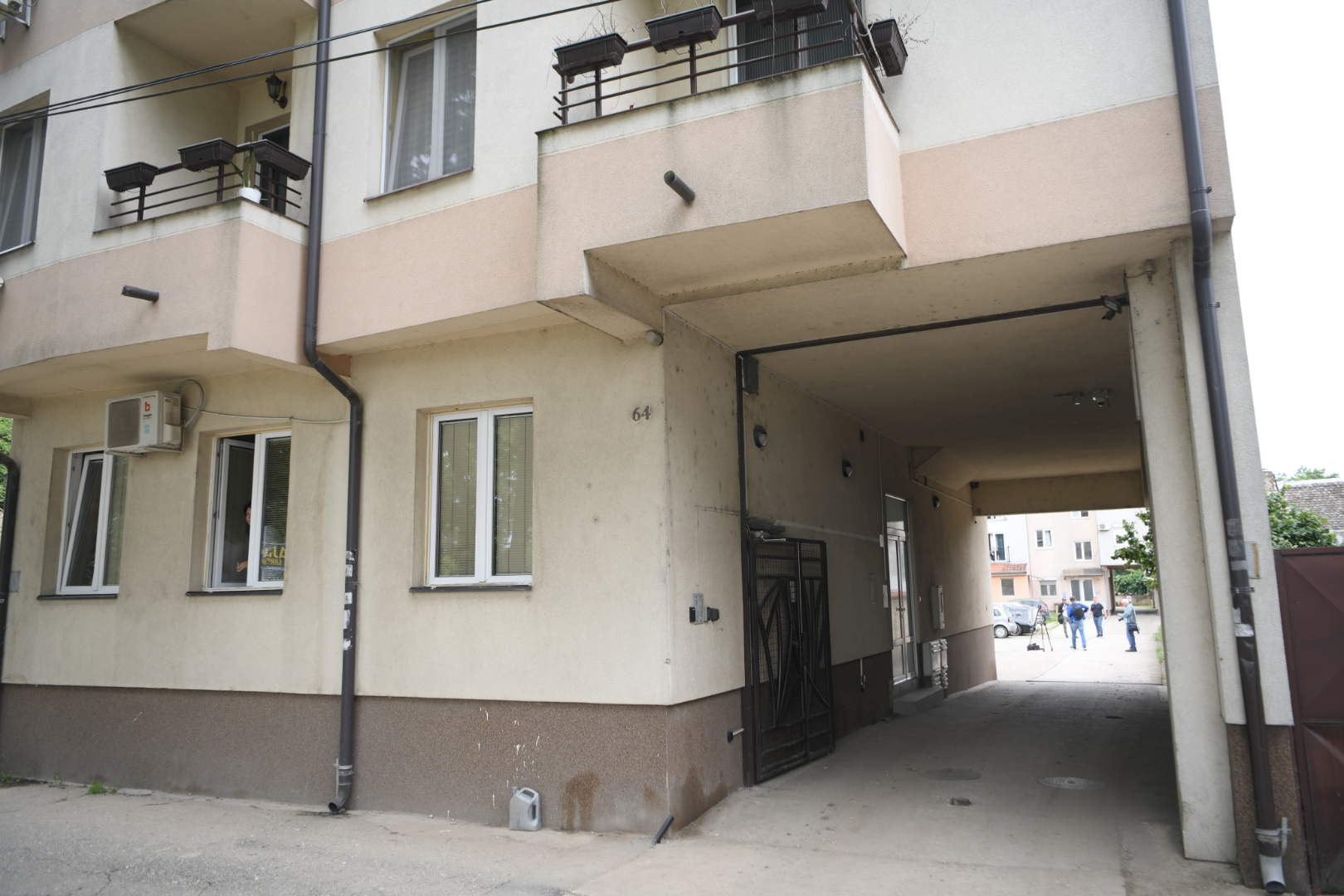 Pančevo, 06.06.2023. naselje Kotež, ruska porodica pronađena mrtva, hronika Foto: Dragan Mujan/Nova.rs