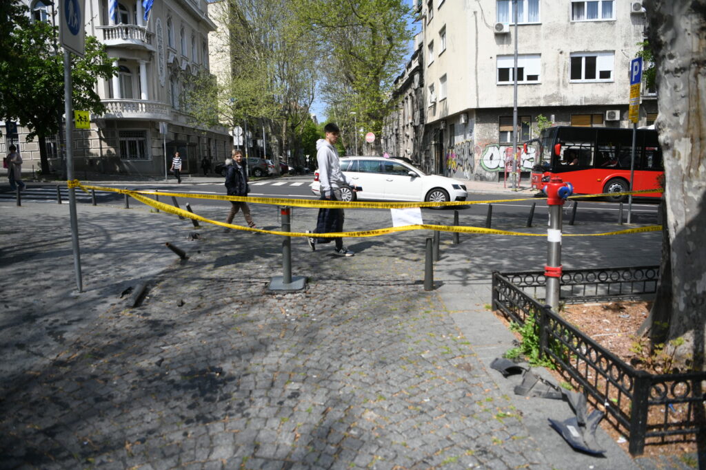 Beograd 20.04.2023. Ugao ulica Francuska i Strahinjića bana, saobraćajna nesreća, dan posle, hronika Foto: Vesna Lalić/Nova.rs