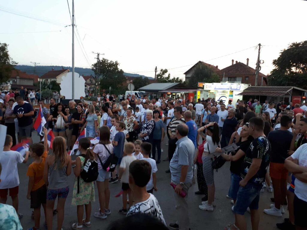 za protest zbog dalekovoda