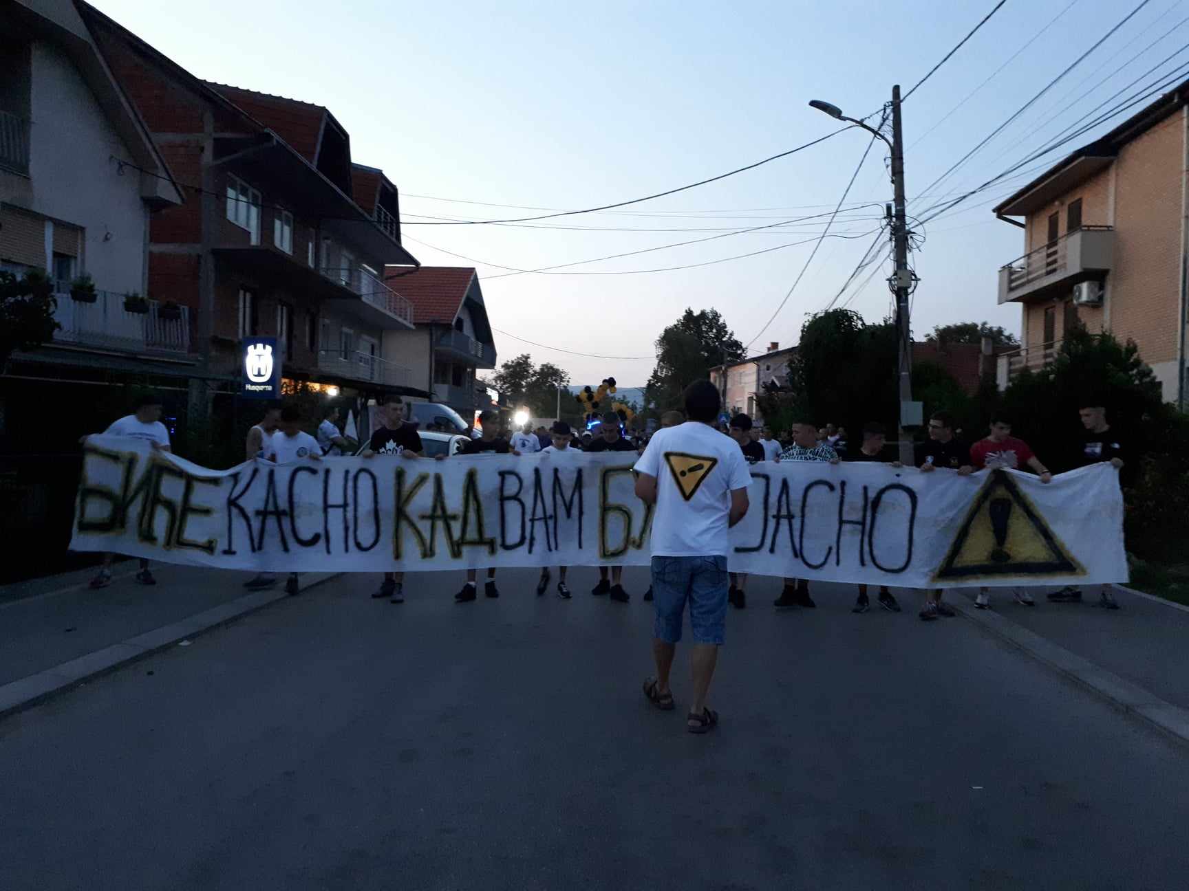 za protest zbog dalekovoda