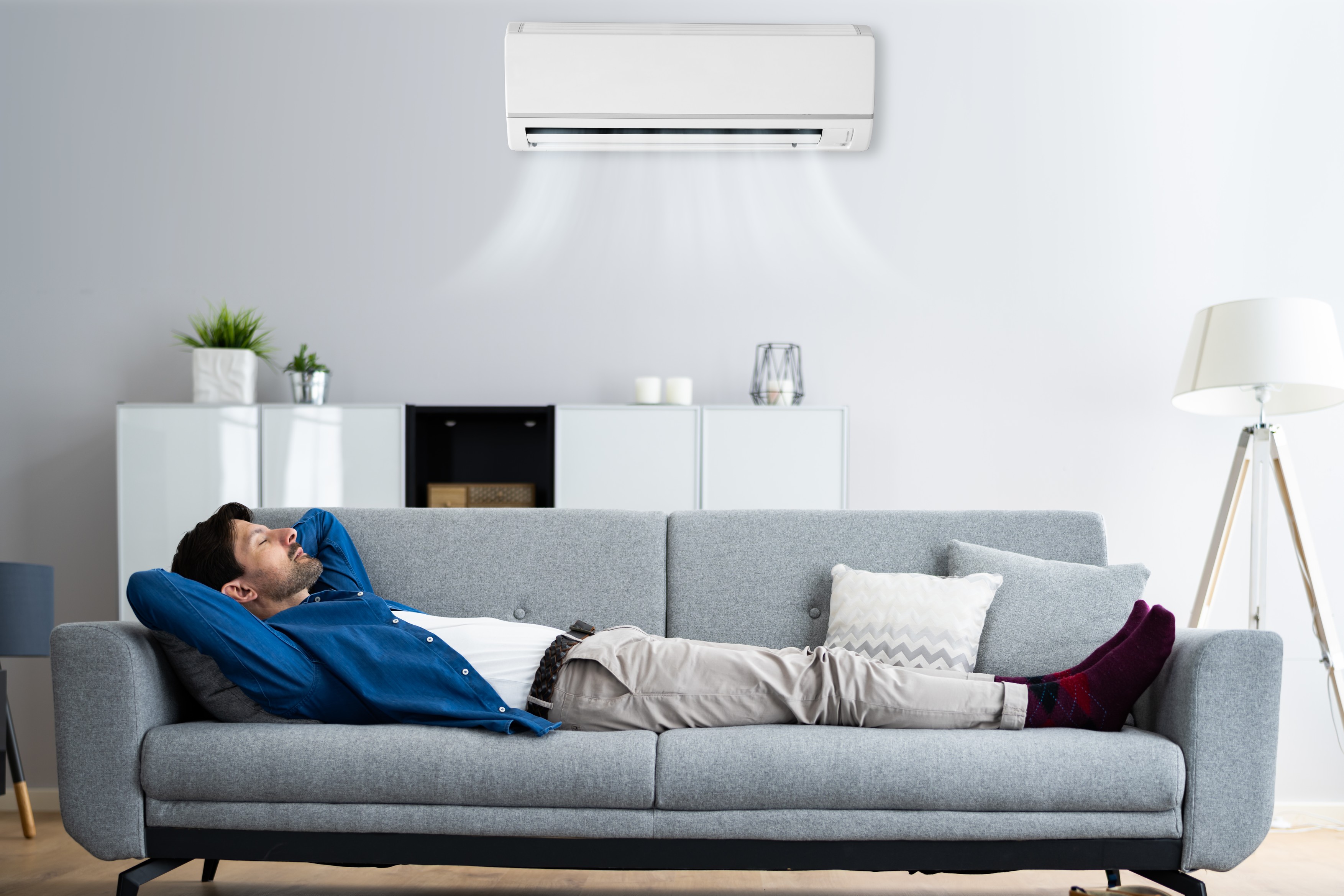 Air Conditioner At Home In Living Room,Image: 623857858, License: Royalty-free, Restrictions: , Model Release: yes, Credit line: Andriy Popov / Panthermedia / Profimedia