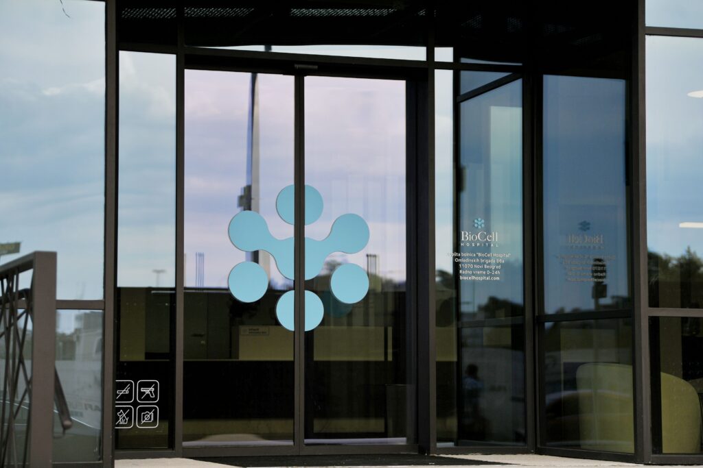 Beograd 15.08.2023. Biocell hospital, Biocell bolnica, Biosel bolnica, Novi Beograd, Omladinskih brigada 86A, zgrada Foto: Filip Krainčanić/Nova.rs