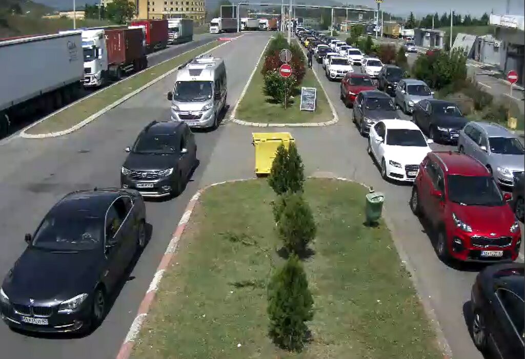 Real-time traffic conditions, North Macedonia  Bogorodica (Gevgelija, Gevgeli, Gjevgjeli)  Greece Evzonoi (συνοριακός σταθμός Ευζώνων, Εύζωνοι, Machukovo, Mačukovo), Border Crossing.