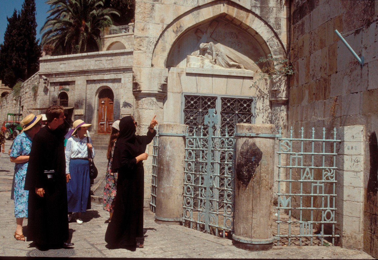 1125–Via Dolorosa St 3