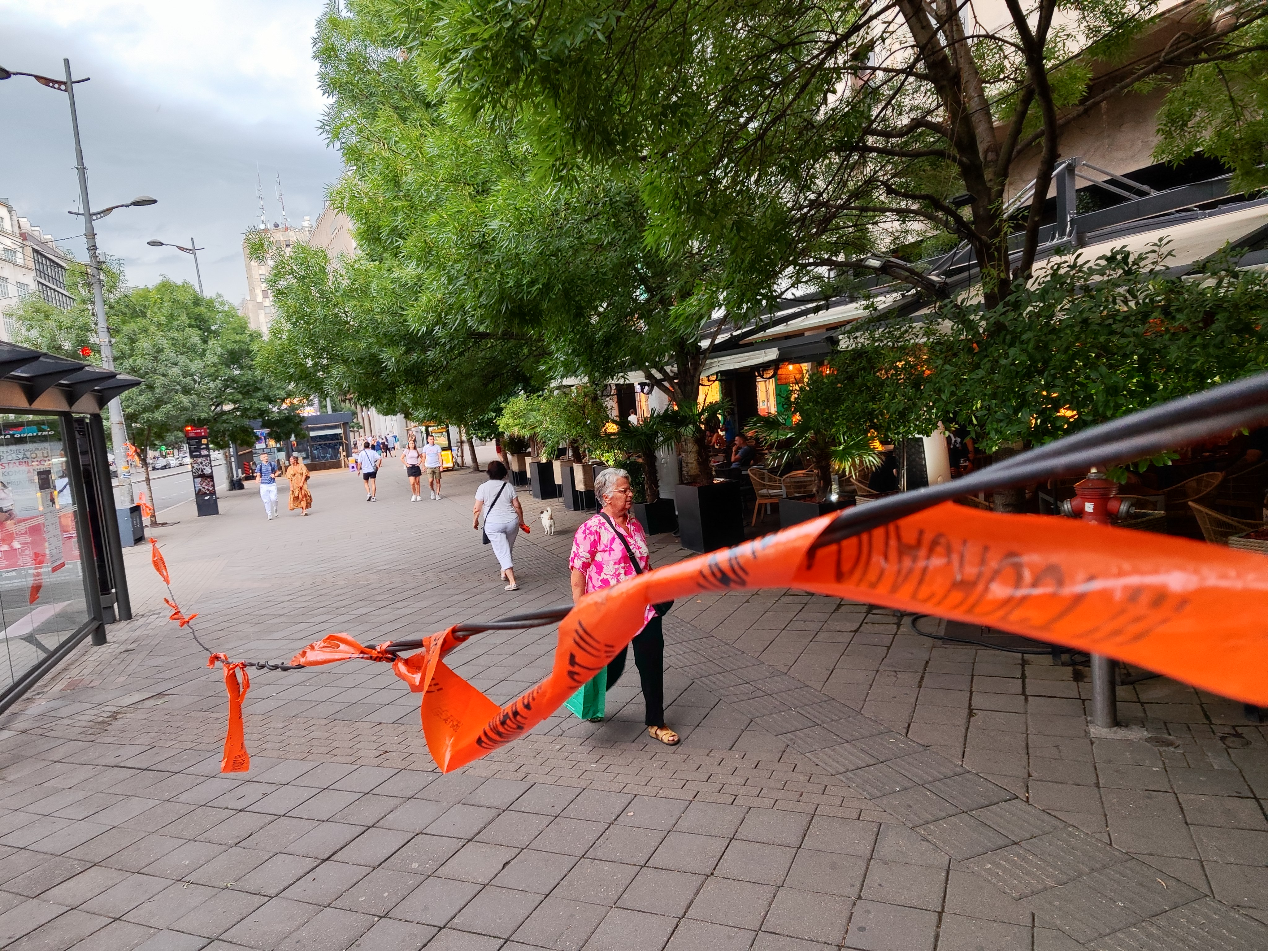 Beograd 22. jul 2023. Struja, žica Terazije opasnost Foto:Vesna Lalić/Nova.rs