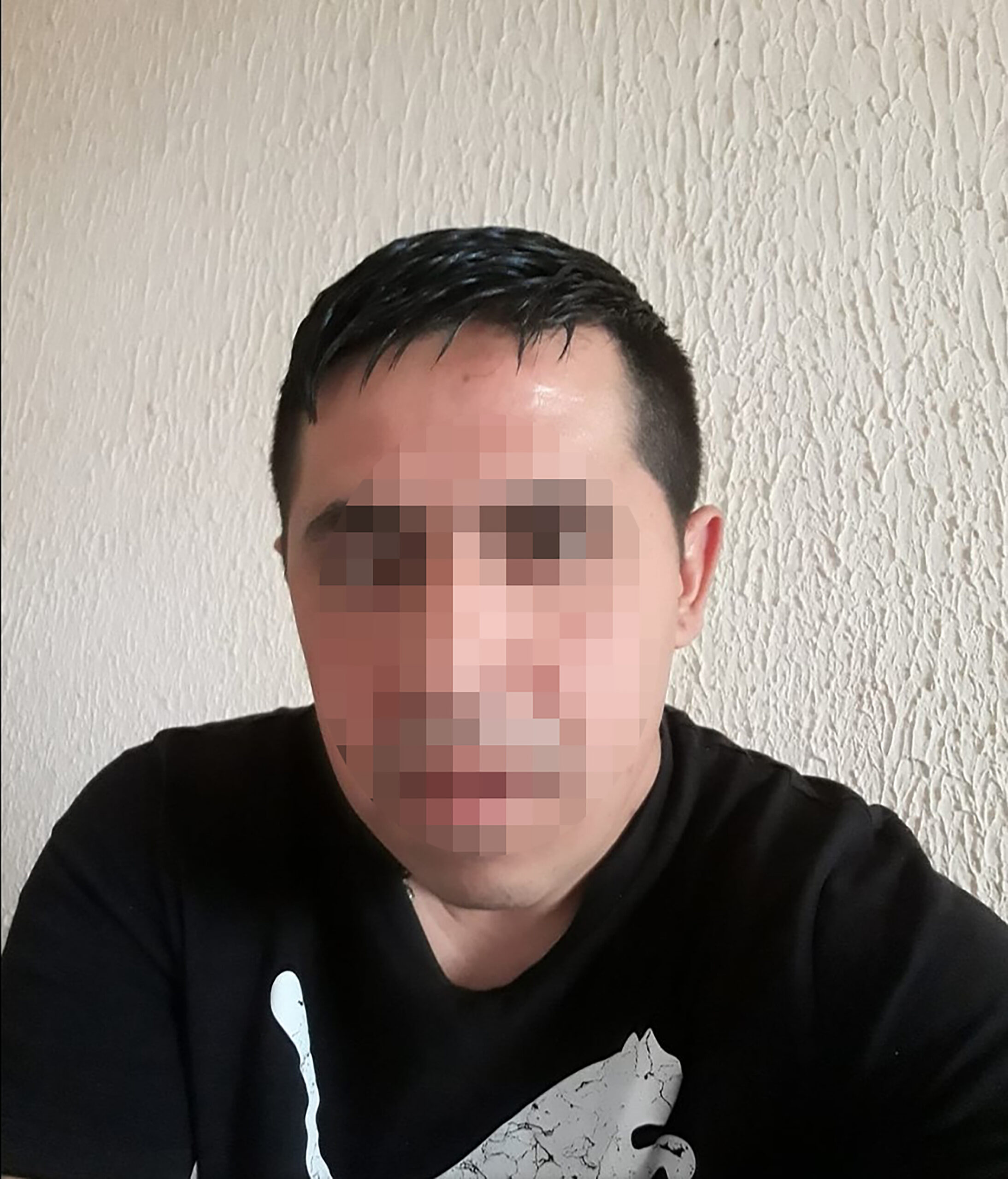 Saša Dunić, ubio dedu u Prokuplju
preuzeto sa
https://www.facebook.com/sasa.dunic