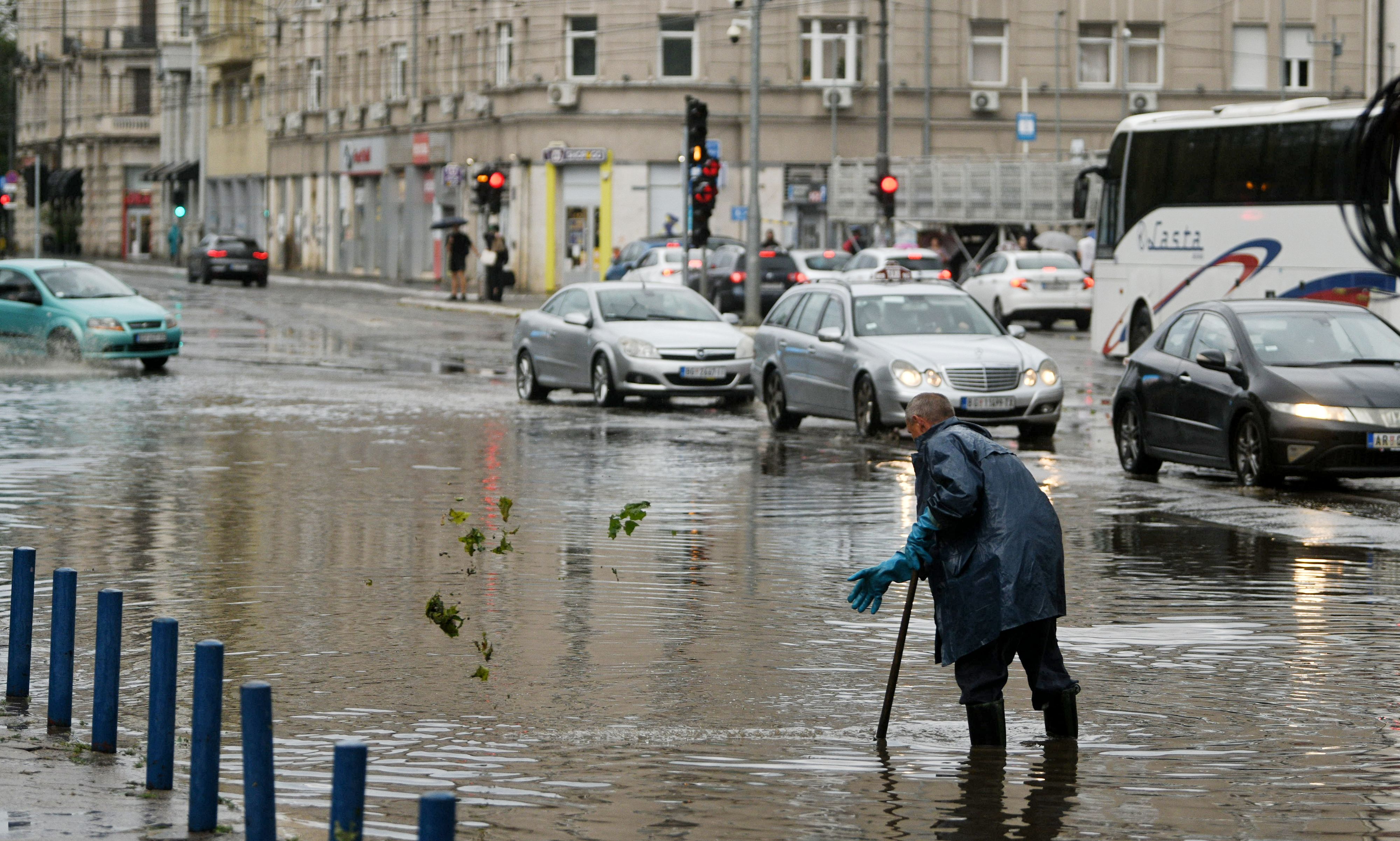 Beograd 05. avgust 2023. Potopljena Karadjordjeva ulica usled nevremena koje je danas pogodilo Beograd Foto:Filip Krainčanić/Nova.rs