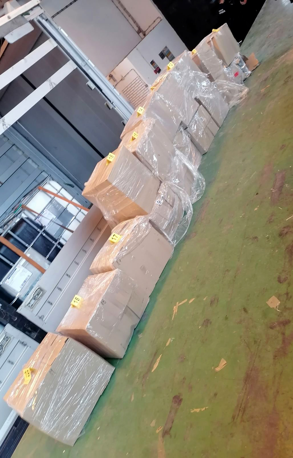 MUP-SAOPSTENJE-HAPSENJE-ZAPLENA 220 KILOGRAMA MARIHUANE
