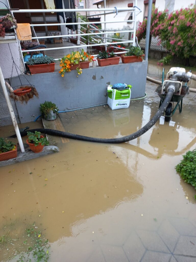 MUP, OMK, Saopstenje,SVS, Poplave