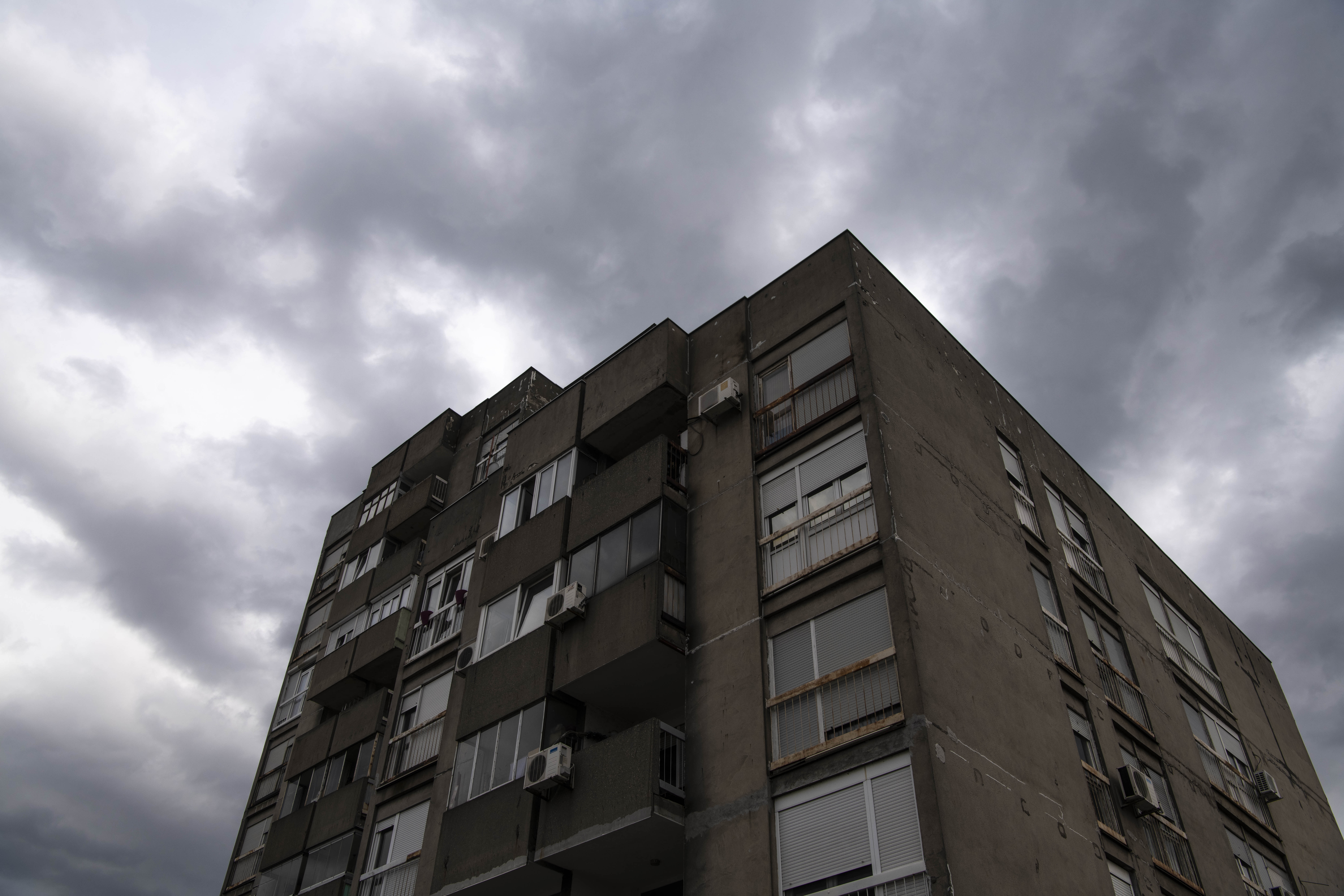 Beograd 09.04.2022. Oblaci, oblačno vreme, nevreme, vremenska prognoza Foto: Dragan Mujan/Nova.rs