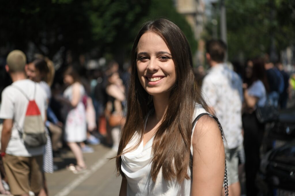 renata vladan  beograd 21.06.2023 protest studenata medicine medicinskog fakulteta ispred zgrade ministarstva zdravlja