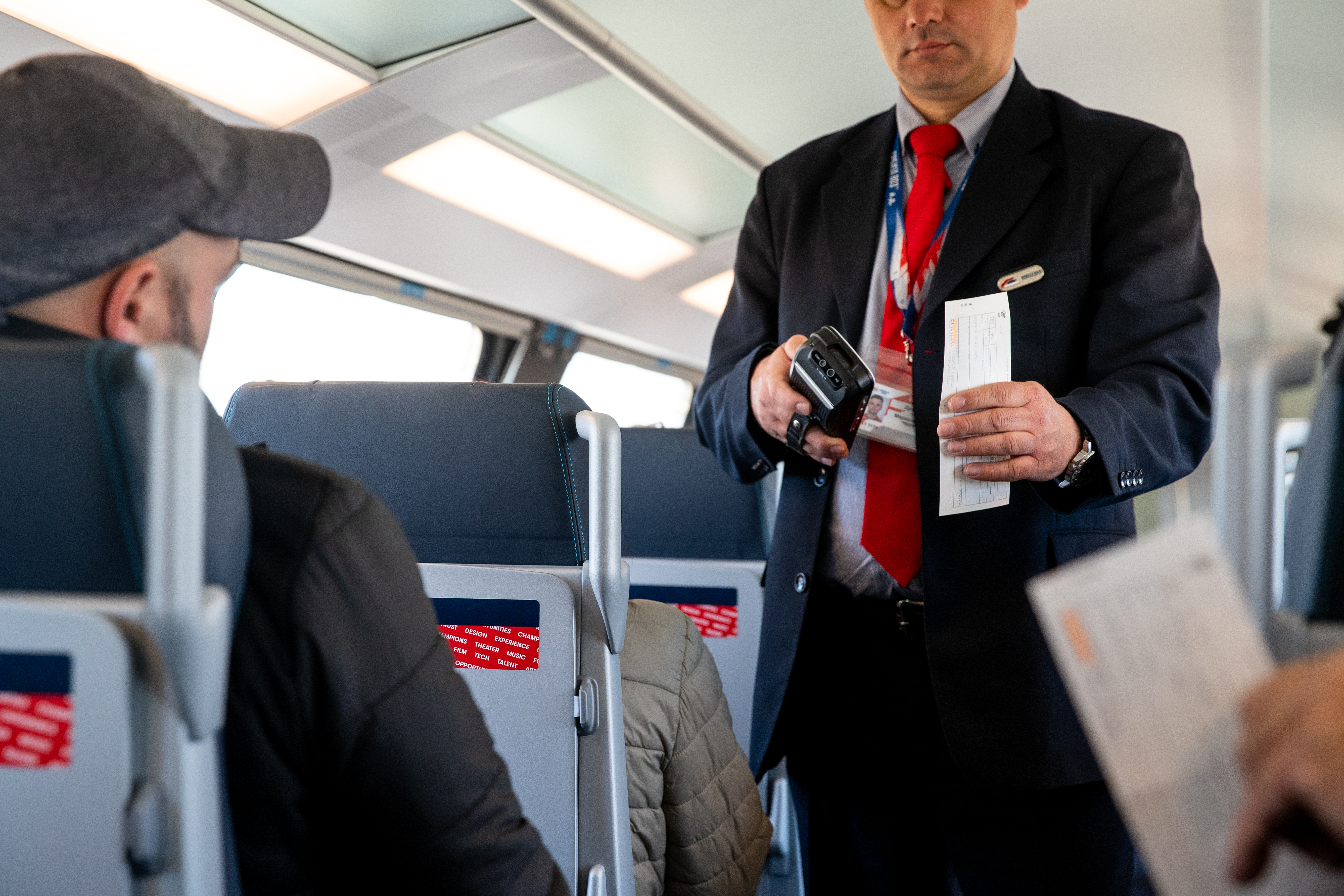 KONDUKTER železnička stanica