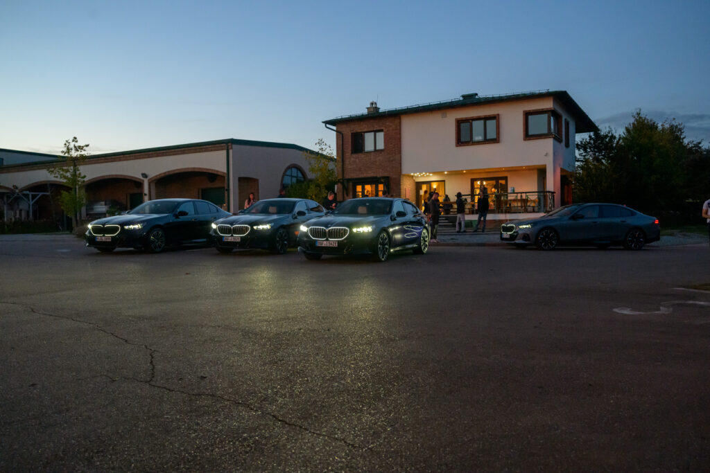 BMW, Promo, a tagovi su : BMW, BMW 5, Serija 5, test