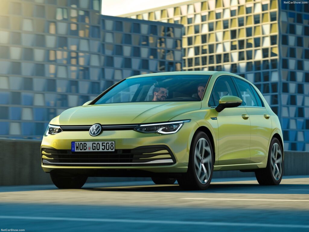 1686643983-Volkswagen-Golf-2020-1600-0a-1024x768.jpg