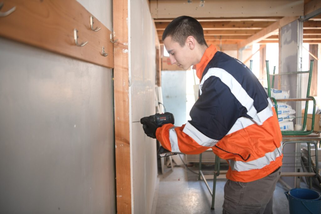 Beograd, 01.04.2023. Zvezdara, Građevinska škola Foto: Dragan Mujan/Nova.rs