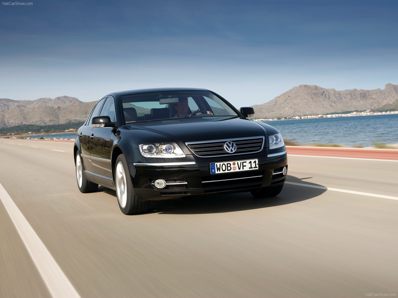 1660463592-Volkswagen-Phaeton-2008-1600-04.jpg