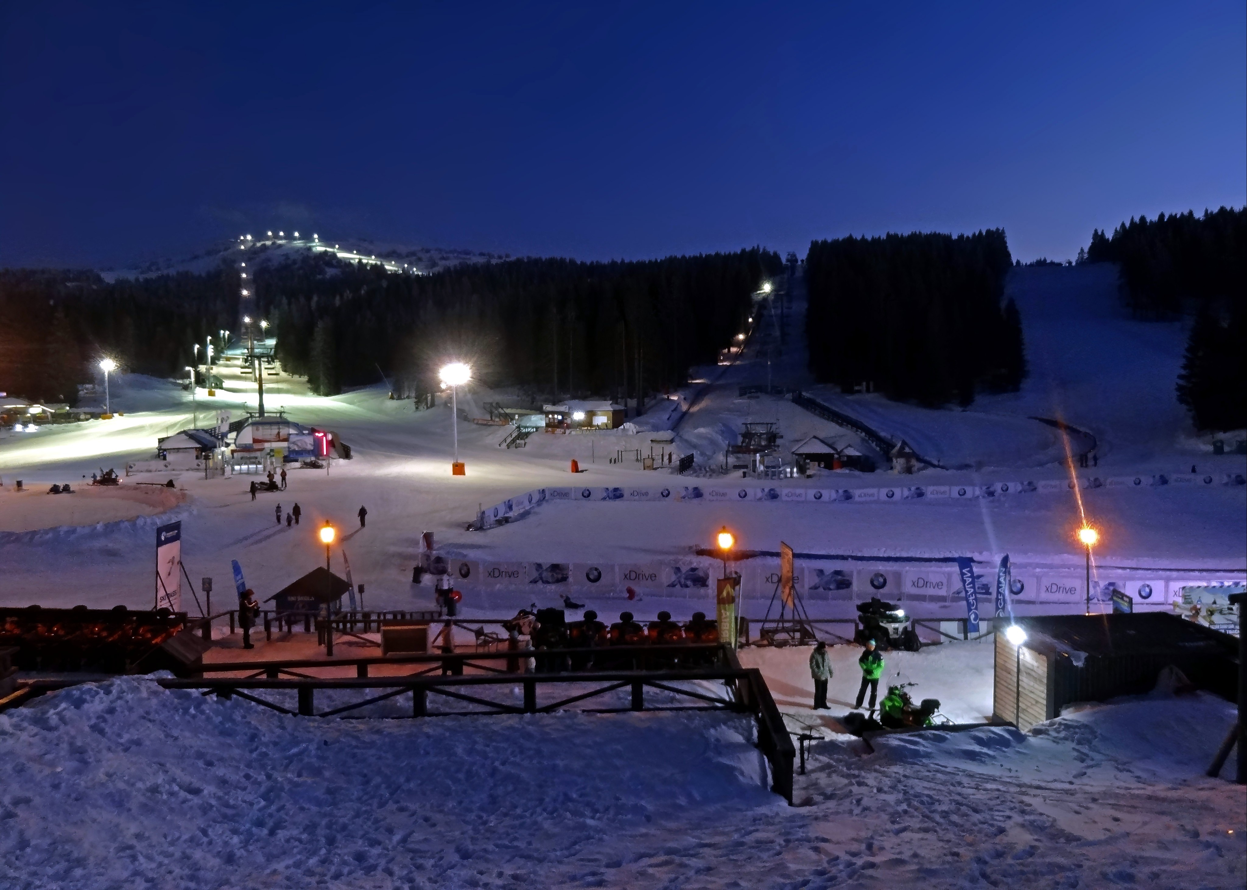 Kopaonik, sneg, noć, mrak, veče Ilustracija: Shutterstock/andrijapajic