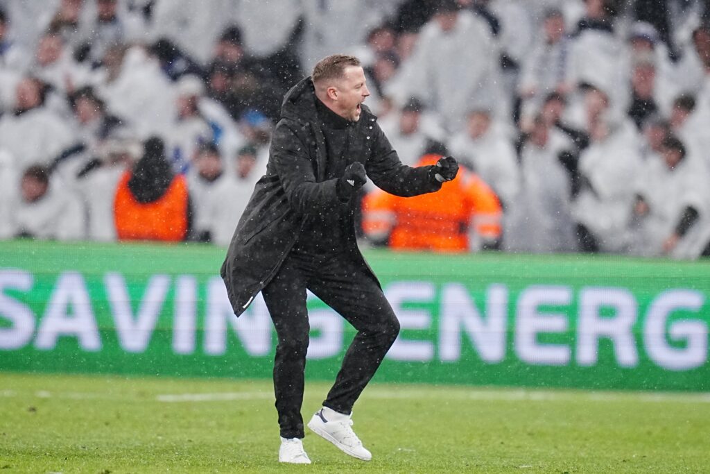 epa11025613 FC Copenhagen head coach Jacob Neestrup celebrates winning the UEFA Champions League group A soccer match between FC Copenhagen and Galatasaray SK, in Copenhagen, Denmark, 12 December 2023.  EPA-EFE/Liselotte Sabroe  DENMARK OUT