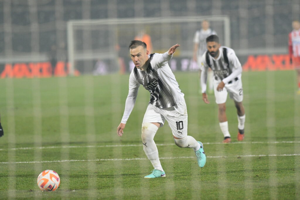 Beograd 20. decembar 2023. Fudbalska utakmica FK Partizan vs FK Crvena zvezda, derbi Foto:Amir Hamzagić/Nova.rs